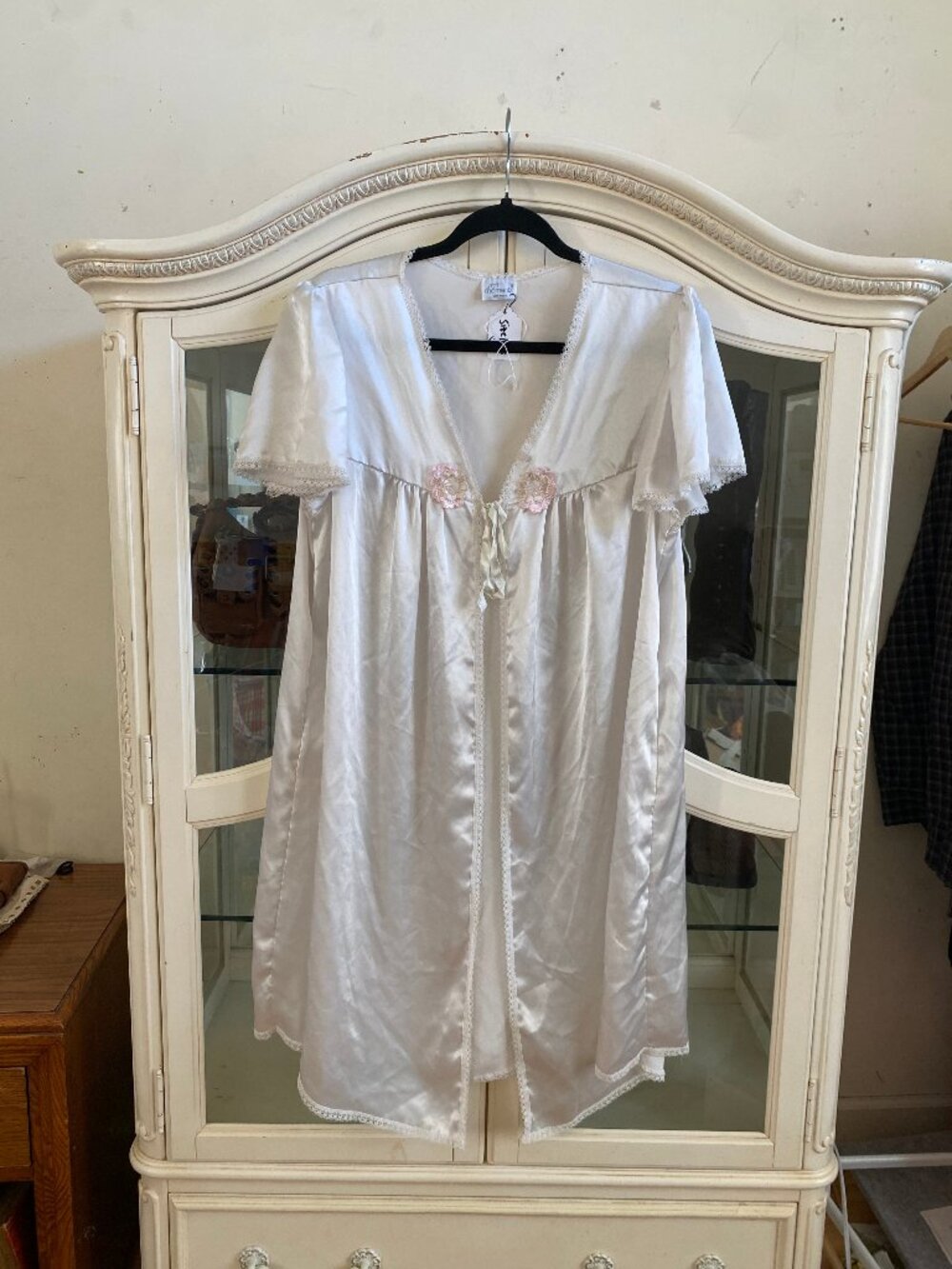 Vintage 80s Soft Moments Rose Satin Robe